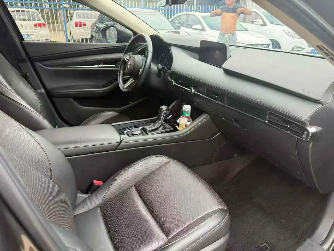 Mazda 3 Oncorsela 2020 Mazda 3 Oncorsela-sedan 2.0 luxury version automatic transmission 6