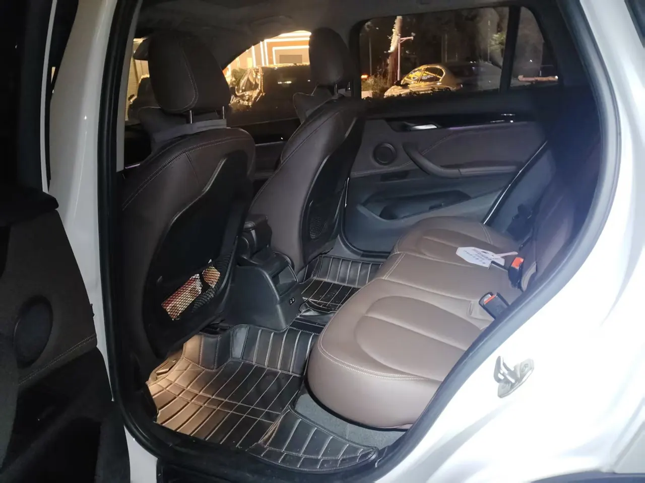 BMW 2020 X1 sDrive20Li 1.5T fashion automatic gear 2