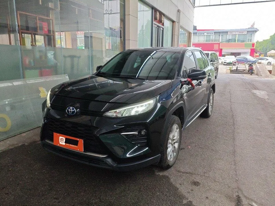 Open image lightbox: Toyota 2022 Weilanda Dual Engine 2.5 Stepless Two-Drive City Edition Automatic Gear