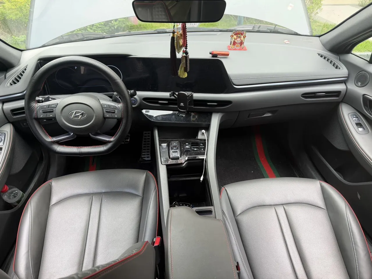 Hyundai 2022 10th generation Sonata 2.0TGDi 380TGDi 20th anniversary automatic gear 4