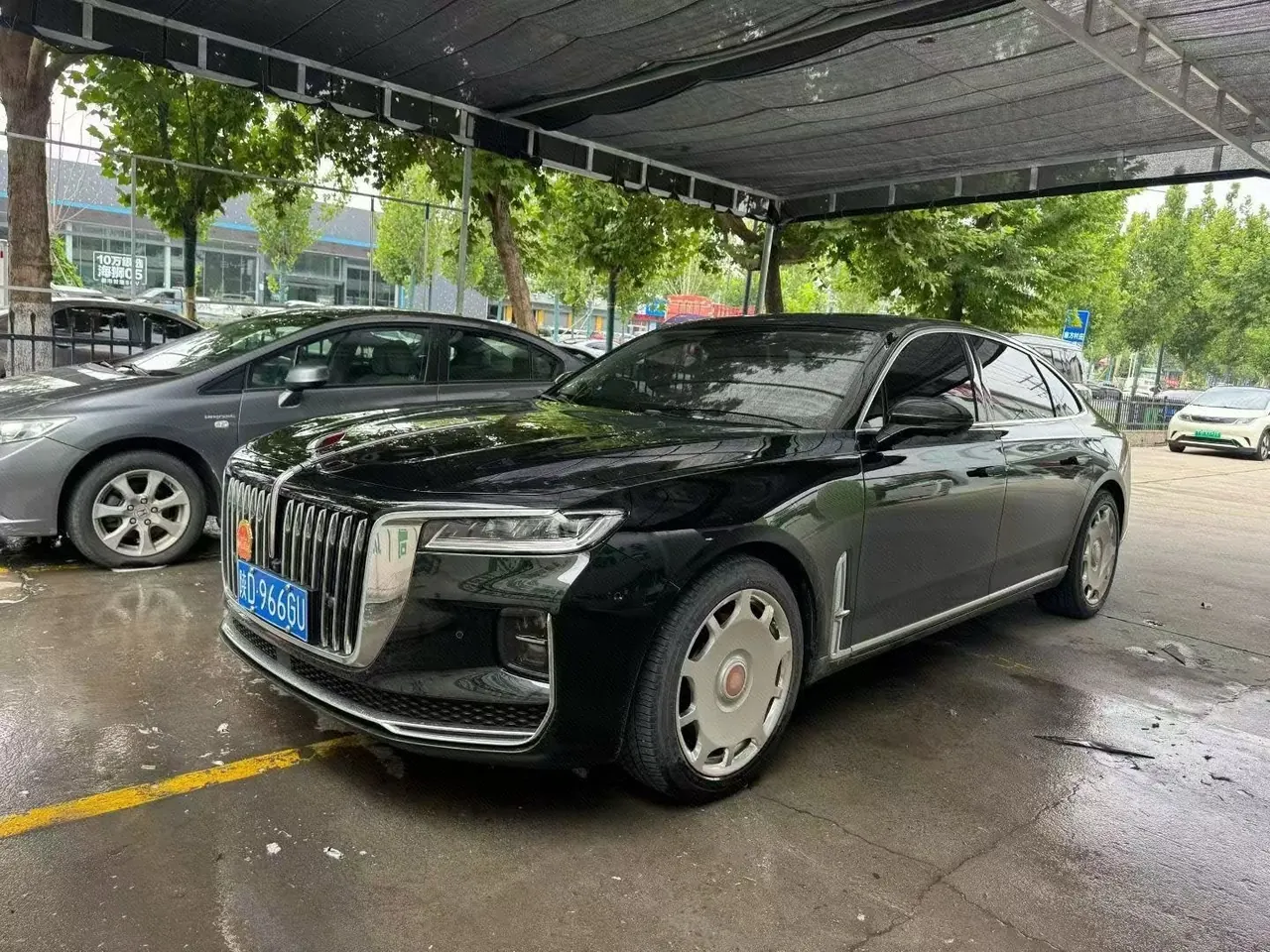 Open image lightbox: HongQi 2020 H9 48V 2.0T Zhilian Qi Chang Edition Automatic Gear