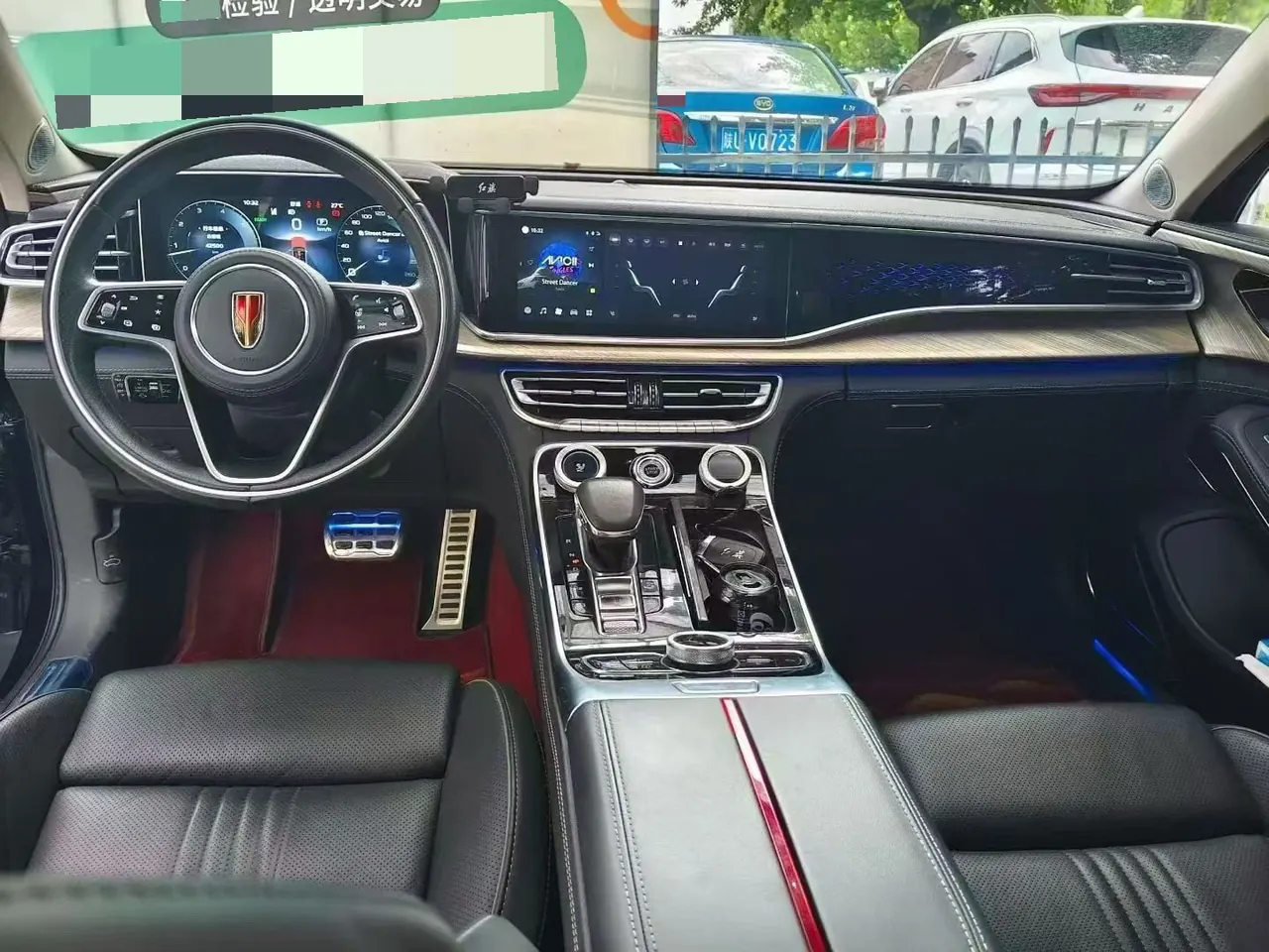 HongQi 2020 H9 48V 2.0T Zhilian Qi Chang Edition Automatic Gear 4