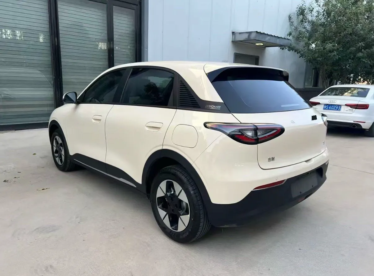 Geely 2025 Star Wish 310km Dream Edition Automatic Gear 4