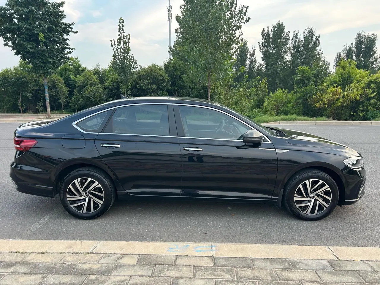 Volkswagen 2023 Lavida 1.4TSI 280TSI Full Escape Automatic Gear 3