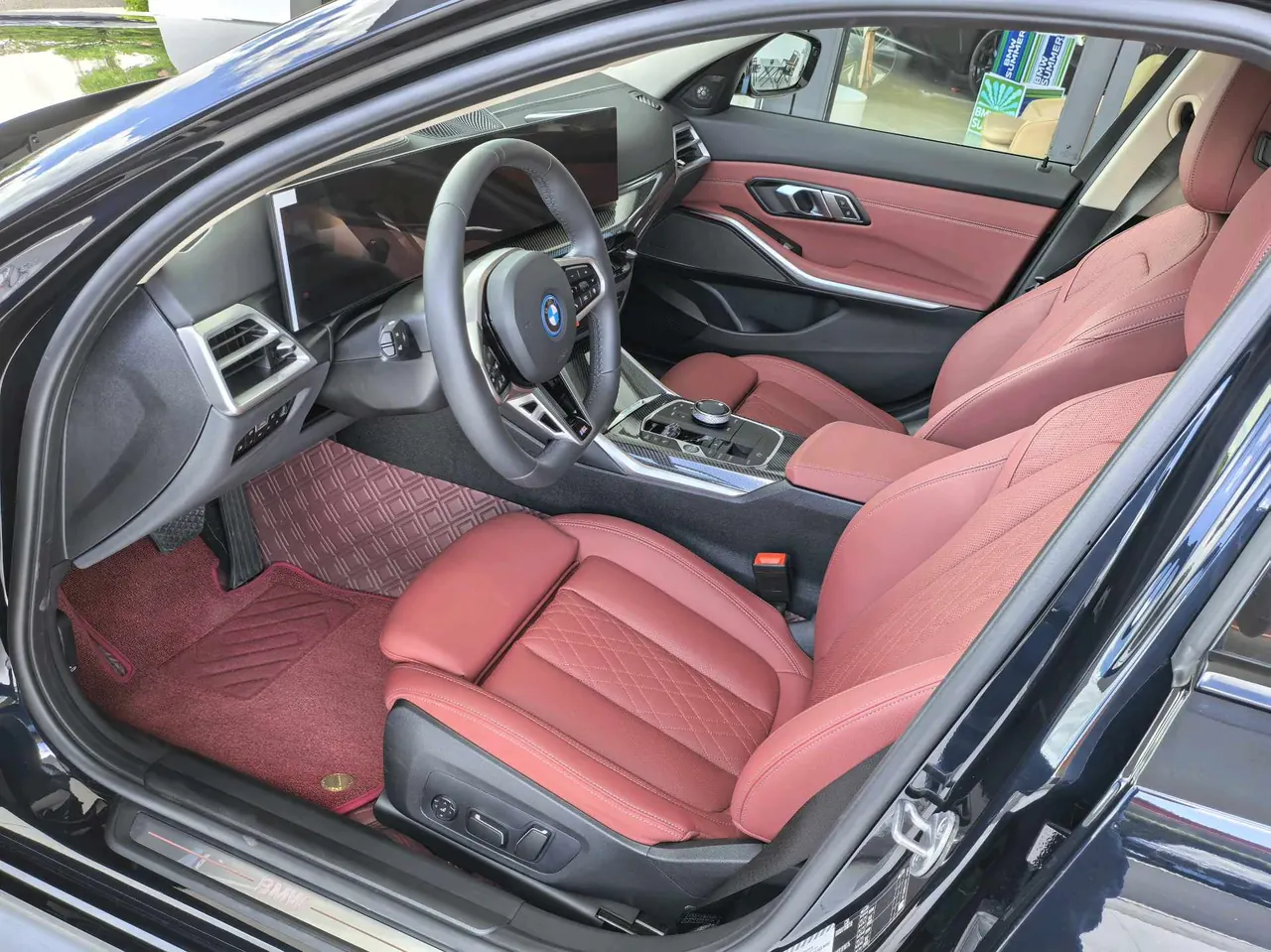 BMW 2026 i3 eDrive 40 L Obsidian Night Sports Kit (Changed) Automatic Gear 2