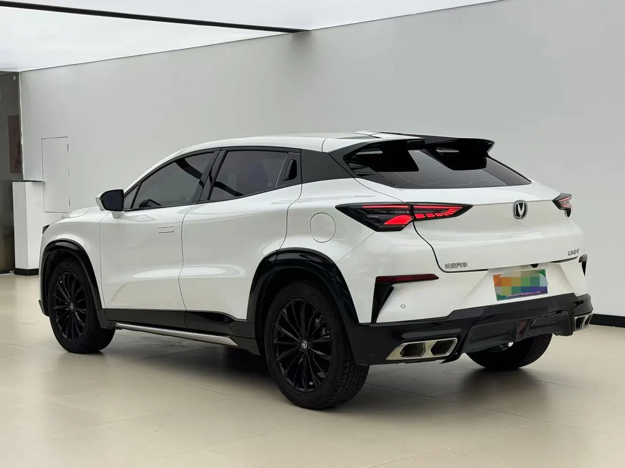 ChangAn 2023 UNI-T 1.5T Excellent Automatic Gear 8