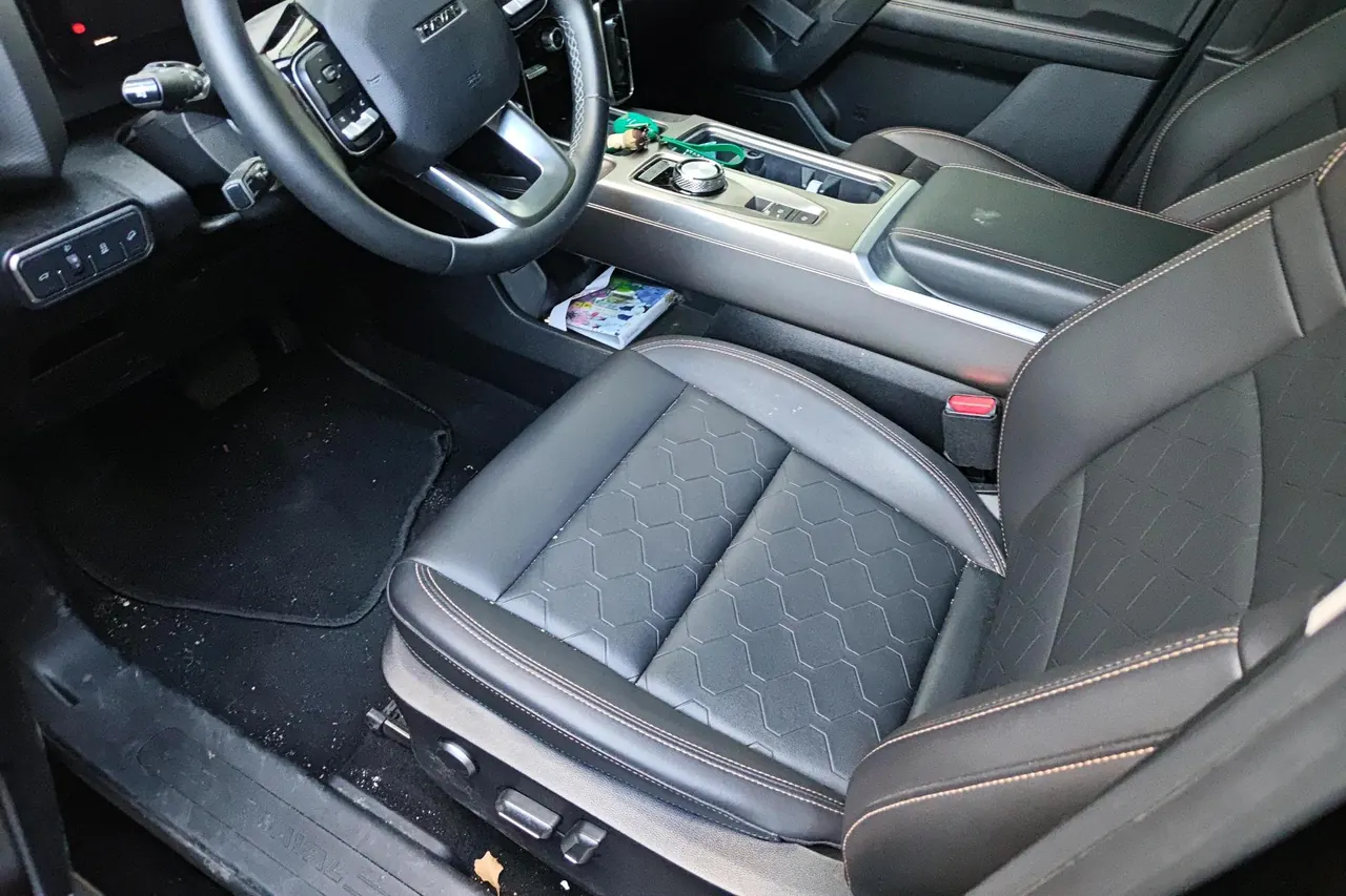 Haval 2024 big dog 2.0T Chinese garden dog version automatic gear 3
