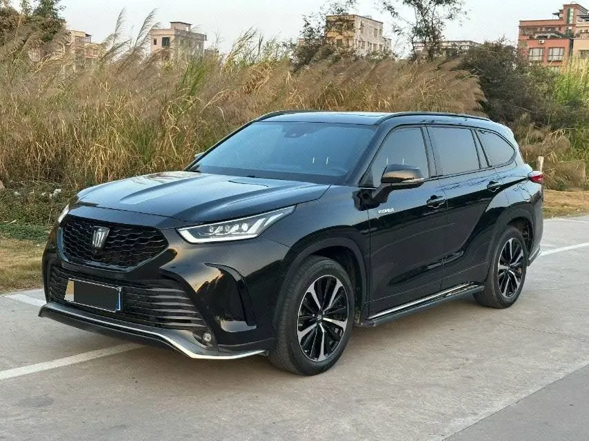 Open image lightbox: Toyota 2023 Crown Land Release 2.5 Stepless Four-wheel Drive Premium Edition Automatic Gear