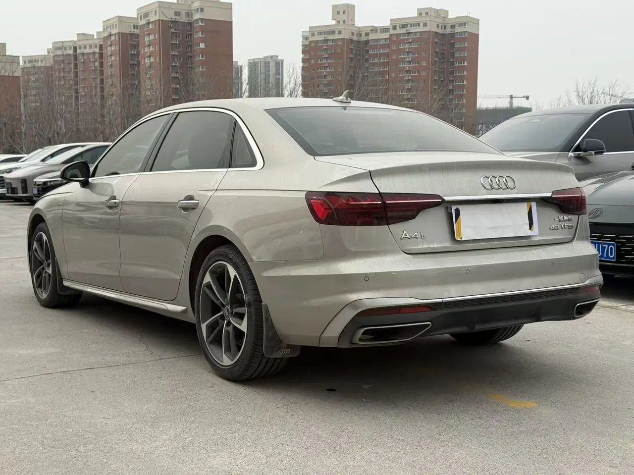 Audi 2023 A4L 2.0TFSI 40TFSI Fashion Dynamic Automatic 6