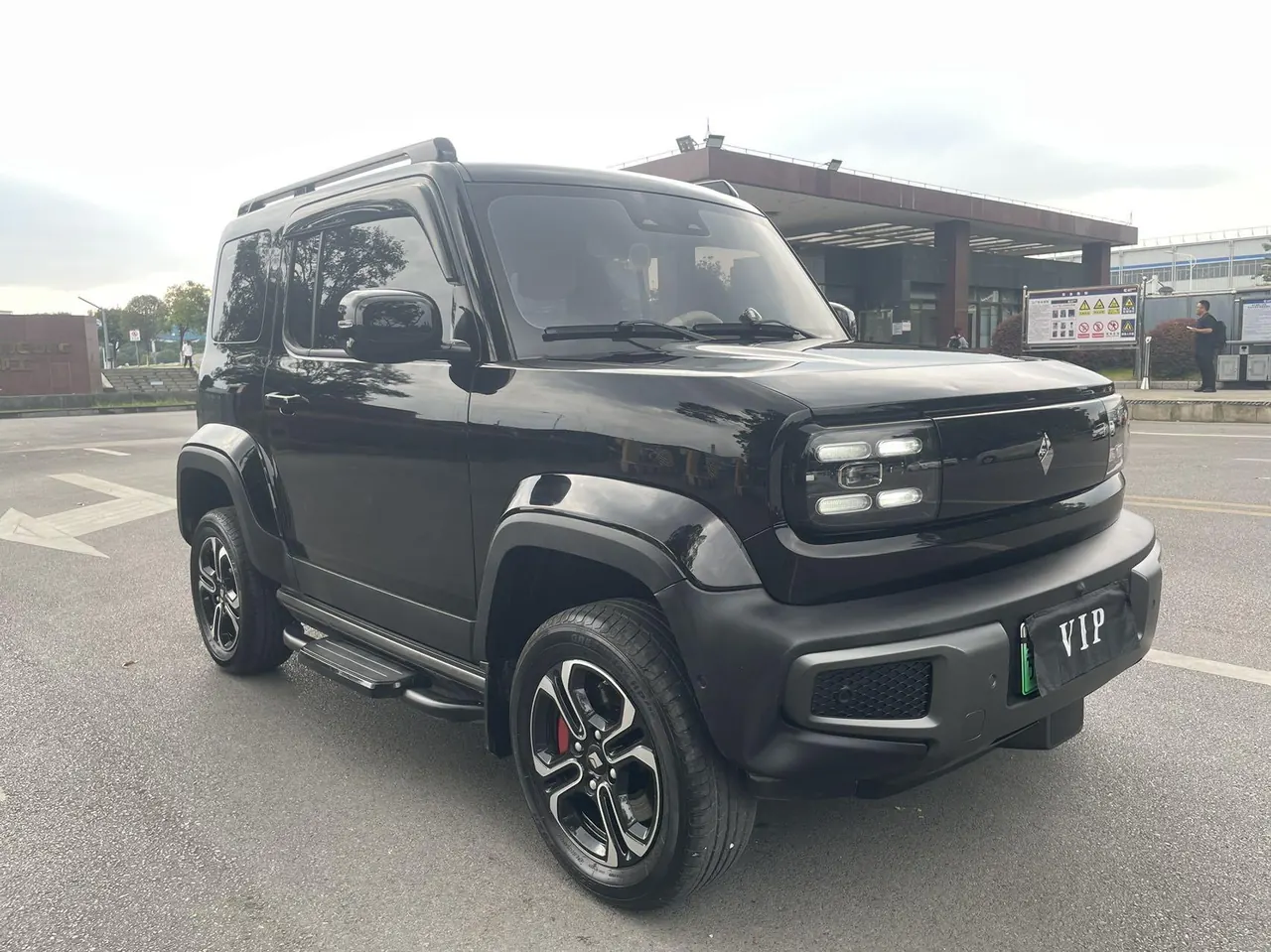 BaoJun 2023 Yueye Extreme Edition Automatic Transmission 3