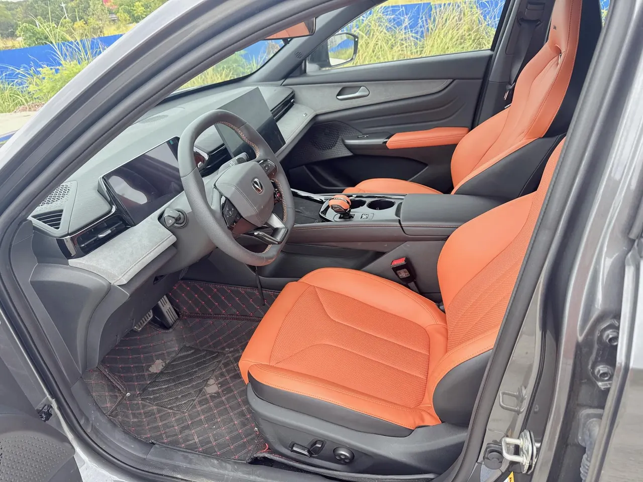 ChangAn 2025 UNI-V 2.0T Jin Qing type automatic gear 7