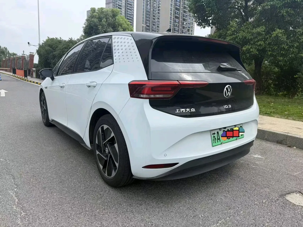 Volkswagen 2023 ID. 3 Pure Smart Edition Automatic Transmission 3