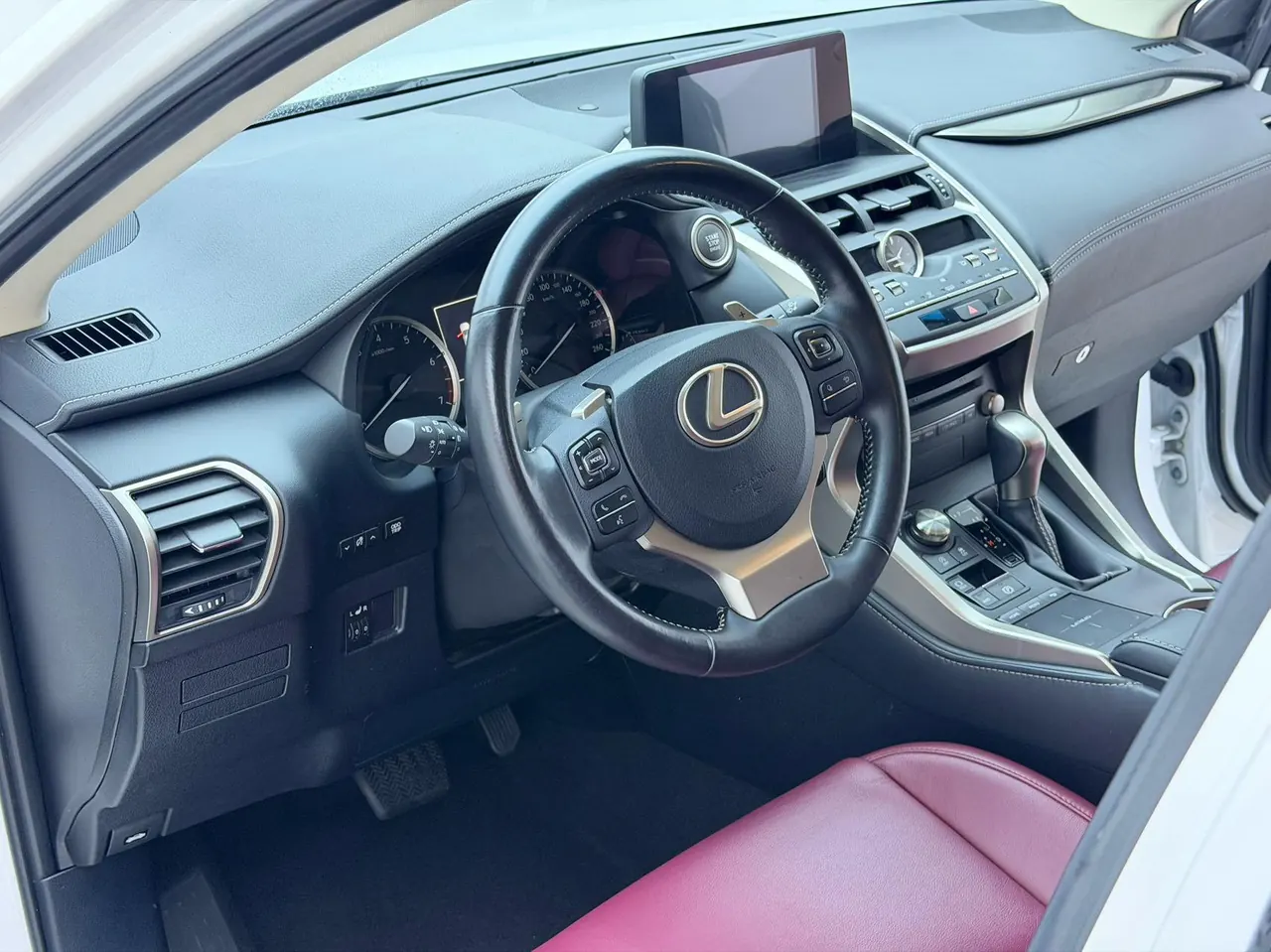 Lexus NX (Imported) 2020 NX200 2.0 Stepless Front Edition Automatic Gear 6