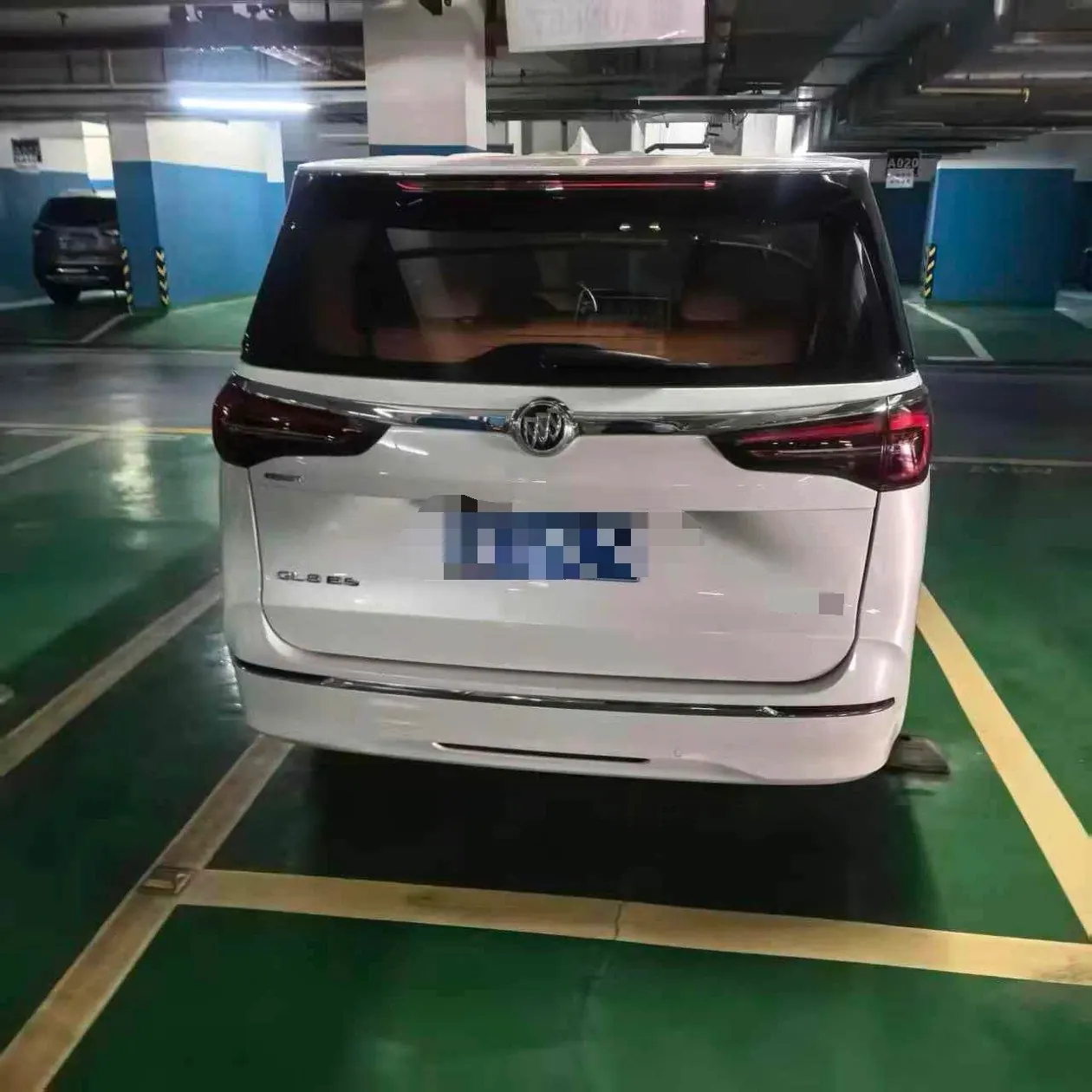 Buick 2020 GL8 ES Lu Zun 2.0T 653T Exclusive Automatic Gear 3