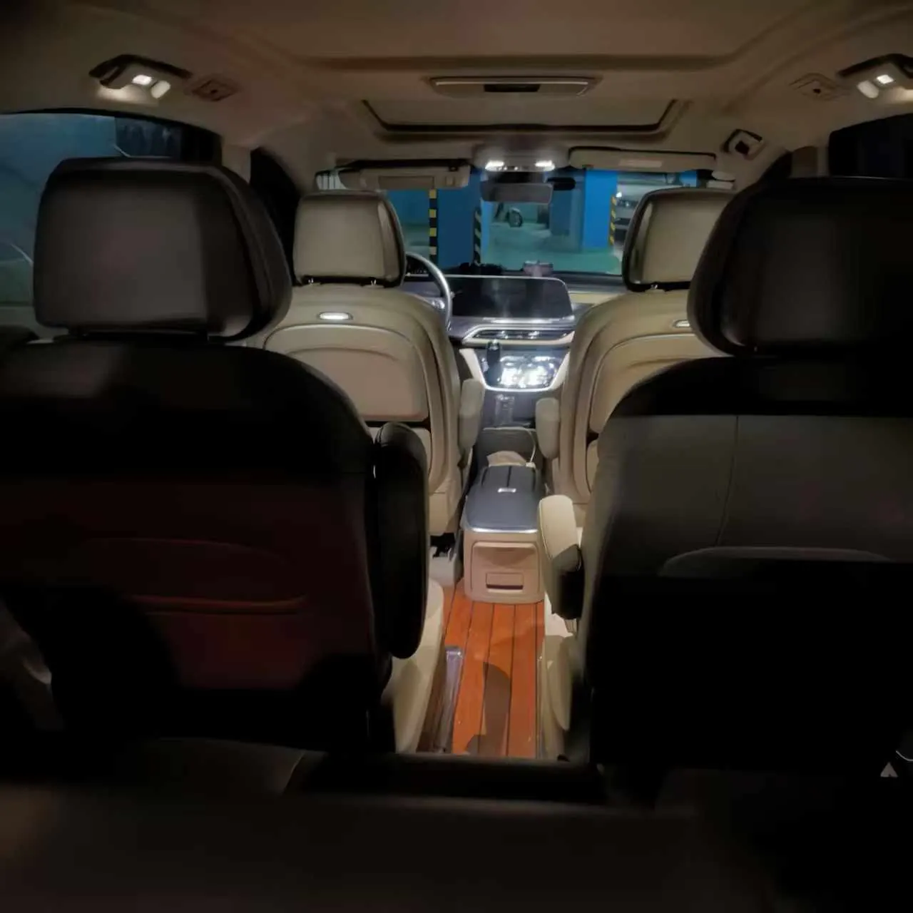 Buick 2020 GL8 ES Lu Zun 2.0T 653T Exclusive Automatic Gear 4