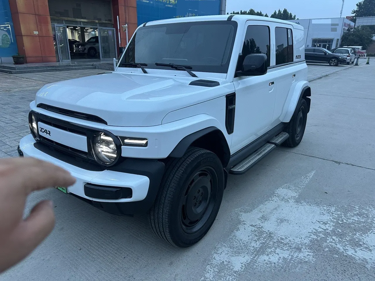 打开图片灯箱：ICAR 2025 iCAR V 23 401 Two-Drive Advanced Edition Automatic Gear