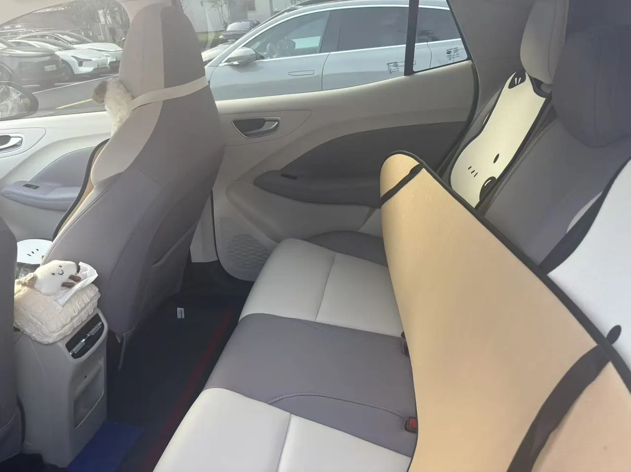 MG 2026 MG4 EV 437 leisurely version of automatic gear 5