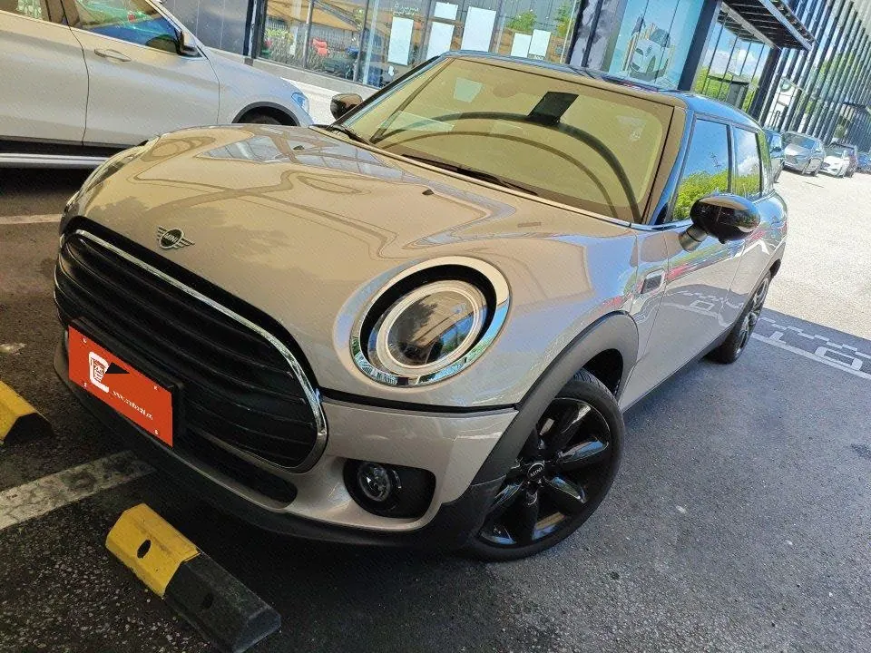 MINI Clubman (Imported) 2023 Cooper Clubman 1.5T Connoisseur (Modified) Automatic Gear - View 1