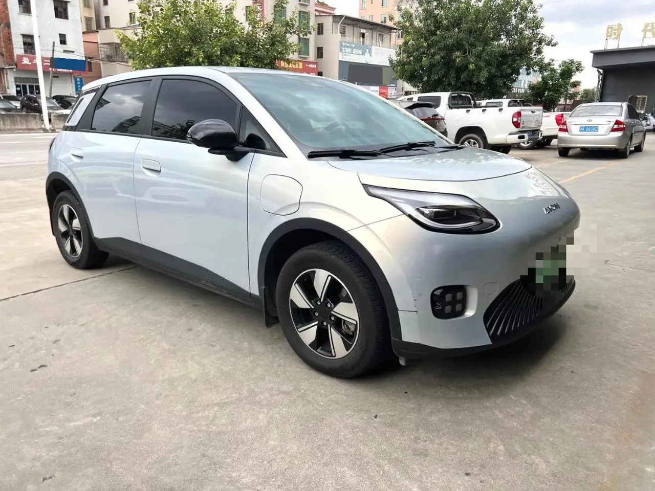 GAC Aion 2025 AION UT 420 Smart Edition Automatic Gear 2