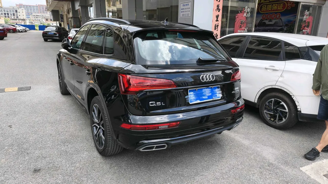 Audi 2026 Q5L 2.0TFSI 40TFSI 45th Anniversary Collection Edition Quattro Deluxe Dynamic Automatic 3