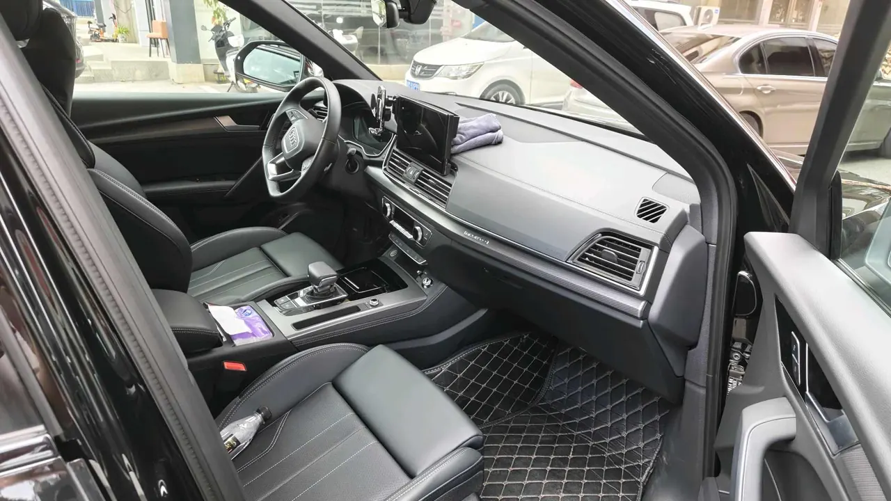 Audi 2026 Q5L 2.0TFSI 40TFSI 45th Anniversary Collection Edition Quattro Deluxe Dynamic Automatic 8