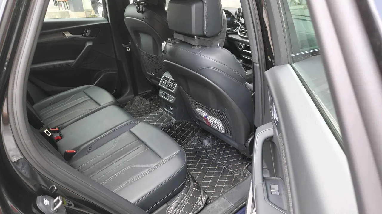 Audi 2026 Q5L 2.0TFSI 40TFSI 45th Anniversary Collection Edition Quattro Deluxe Dynamic Automatic 9