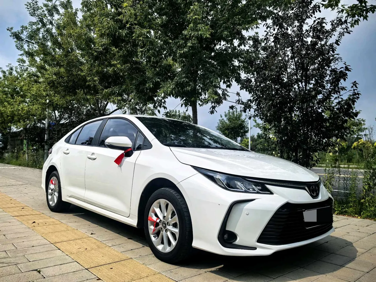 Toyota 2021 corolla 1.2T stepless elite PLUS version of automatic gear 4