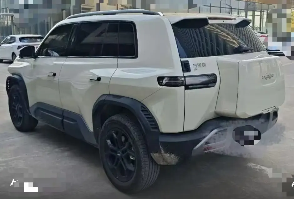 FangChengBao 2025 model Titanium 3, 501km range, four-wheel-drive intelligent driving Max version, automatic transmission 2