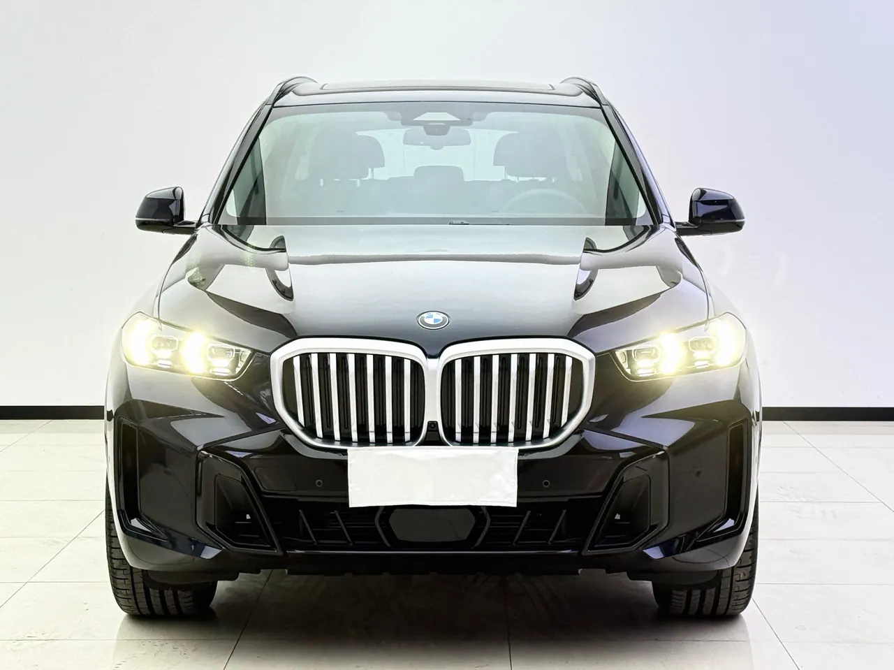 BMW 2025 X5 xDrive30Li 48V 2.0T exclusive m sports obsidian night suit automatic gear 2