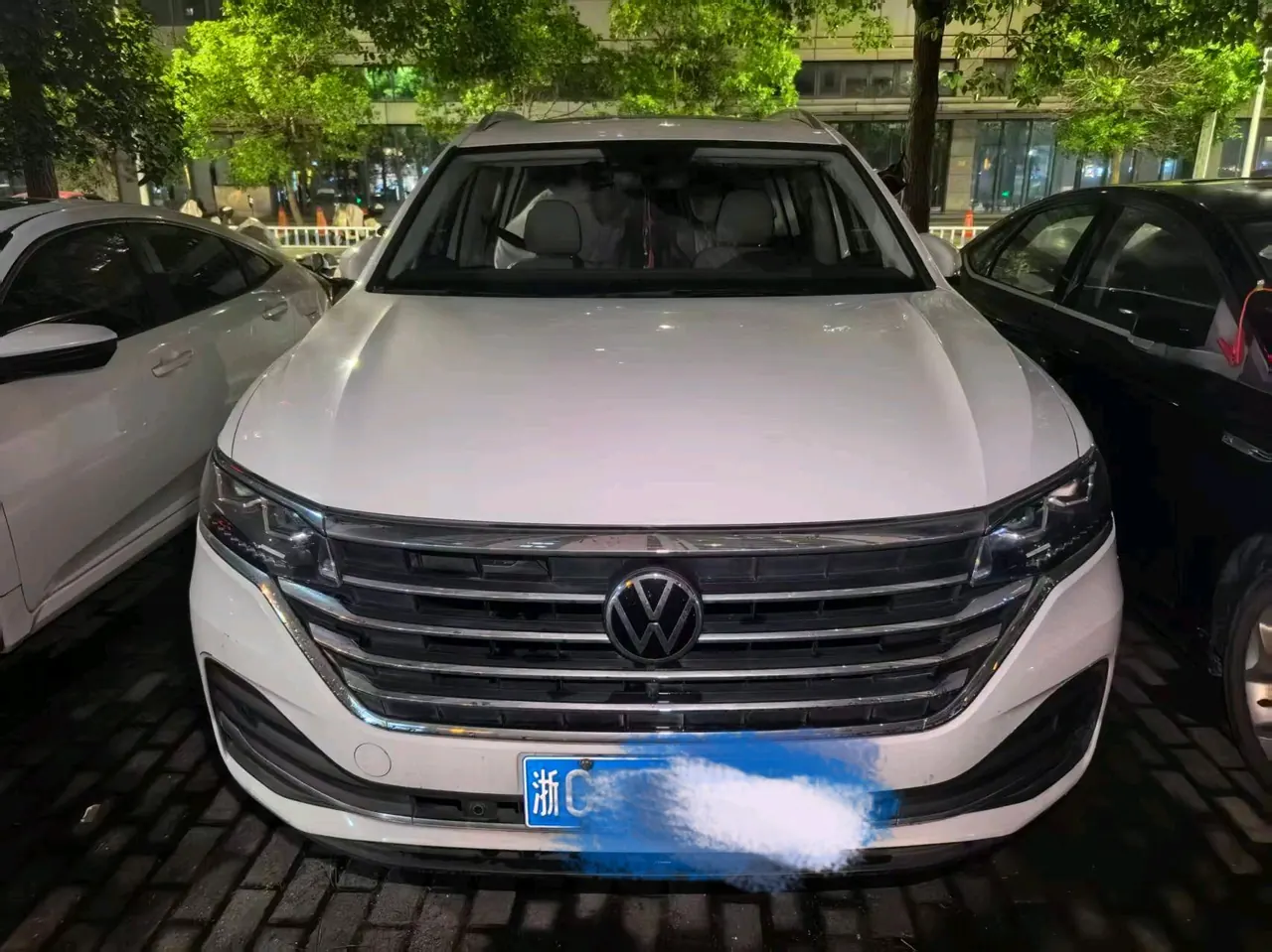 Volkswagen 2020 models of Wei ran (Viloran) 2.0TSI 330TSI business edition automatic gear 2