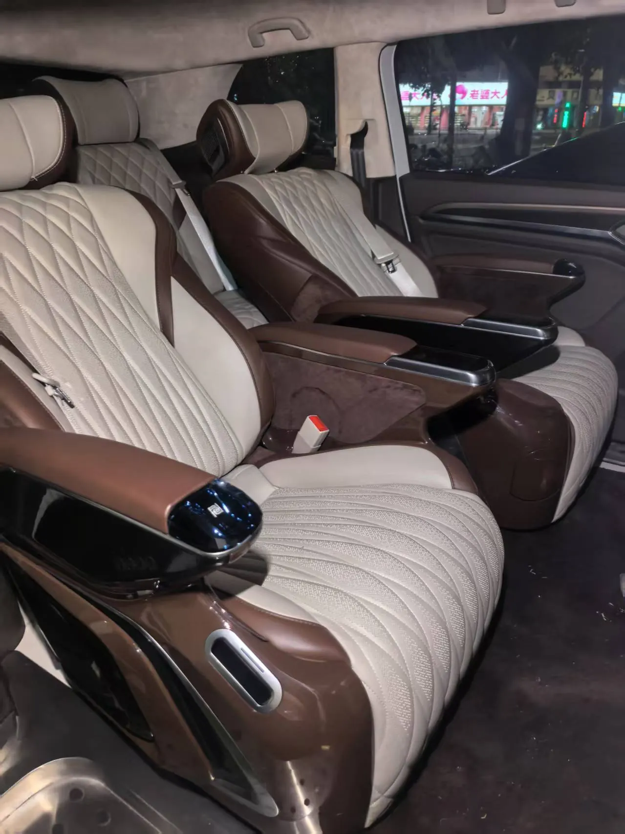 Volkswagen 2020 models of Wei ran (Viloran) 2.0TSI 330TSI business edition automatic gear 7