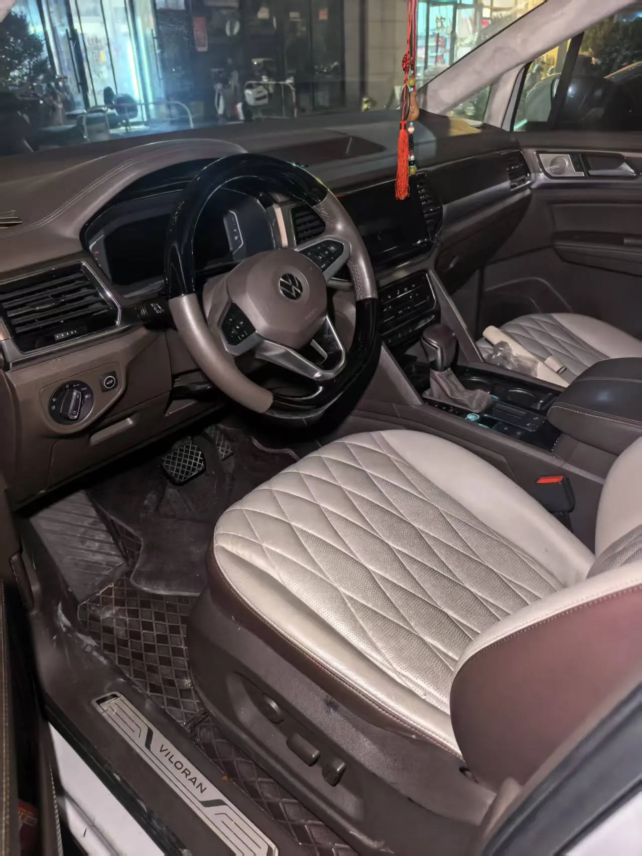 Volkswagen 2020 models of Wei ran (Viloran) 2.0TSI 330TSI business edition automatic gear 9