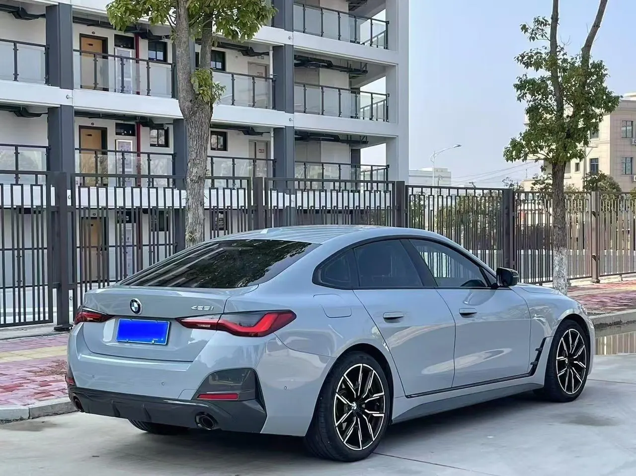 BMW 4 Series (Imported) 2023 425i Four-Door Coupe 2.0T M Sports Suit Automatic Gear 3
