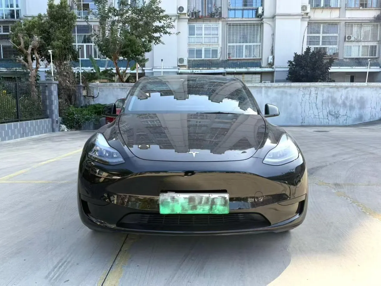 Tesla 2023 Model Y rear-wheel drive version automatic transmission 2