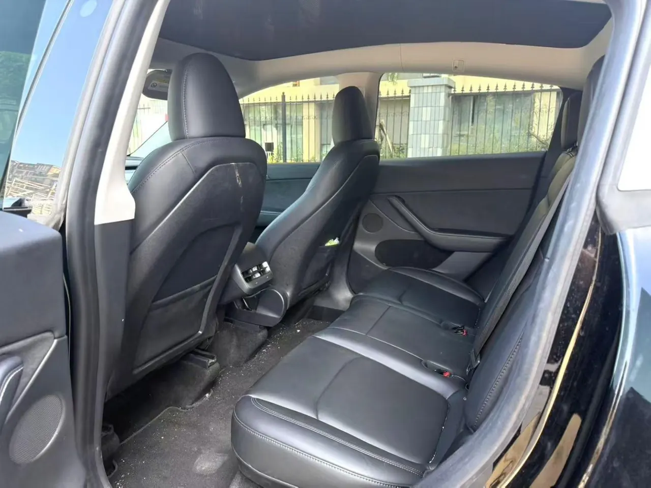 Tesla 2023 Model Y rear-wheel drive version automatic transmission 4