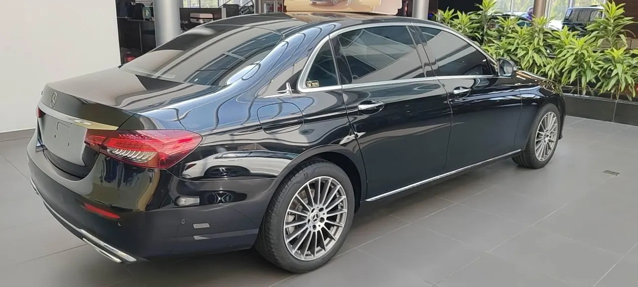 Mercedes Benz E-Class 2023 E 260 L 2.0T Sports Automatic 2