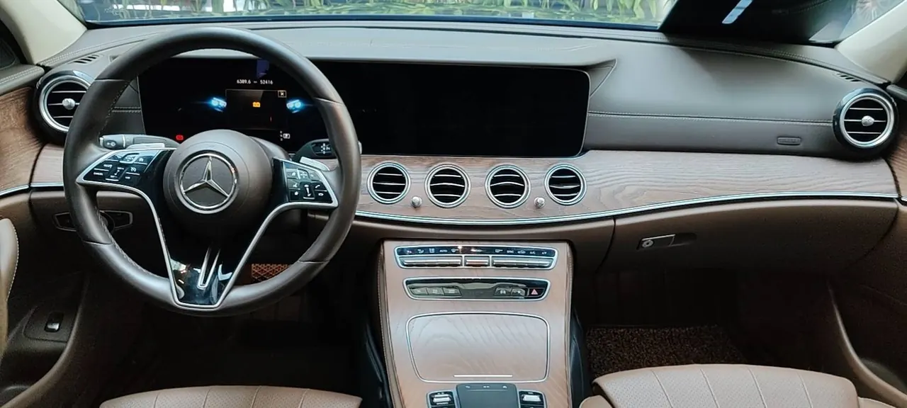 Mercedes Benz E-Class 2023 E 260 L 2.0T Sports Automatic 5