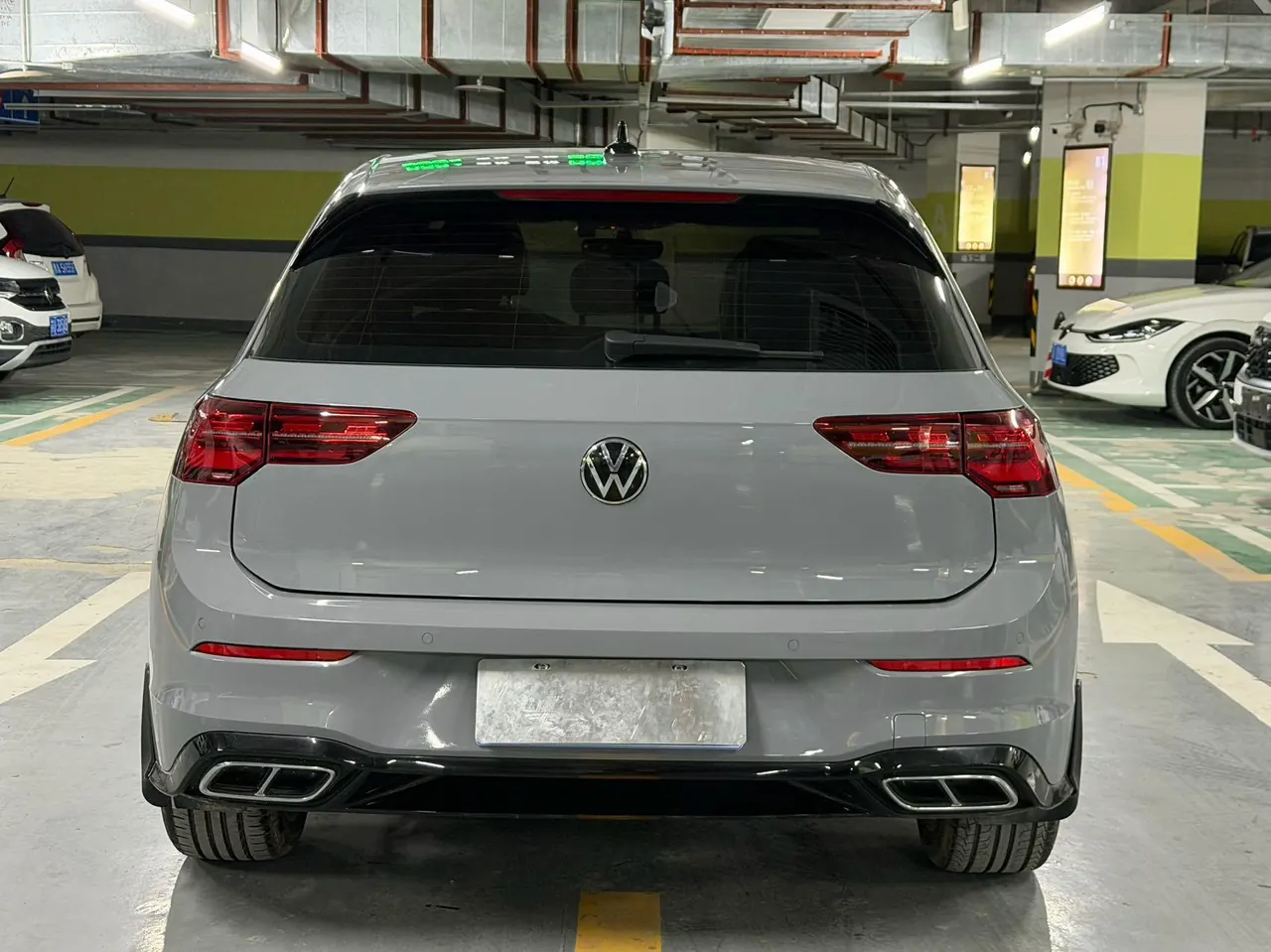 Volkswagen 2023 Golf 8 R-Line 1.4TSI 280TSI Automatic 4