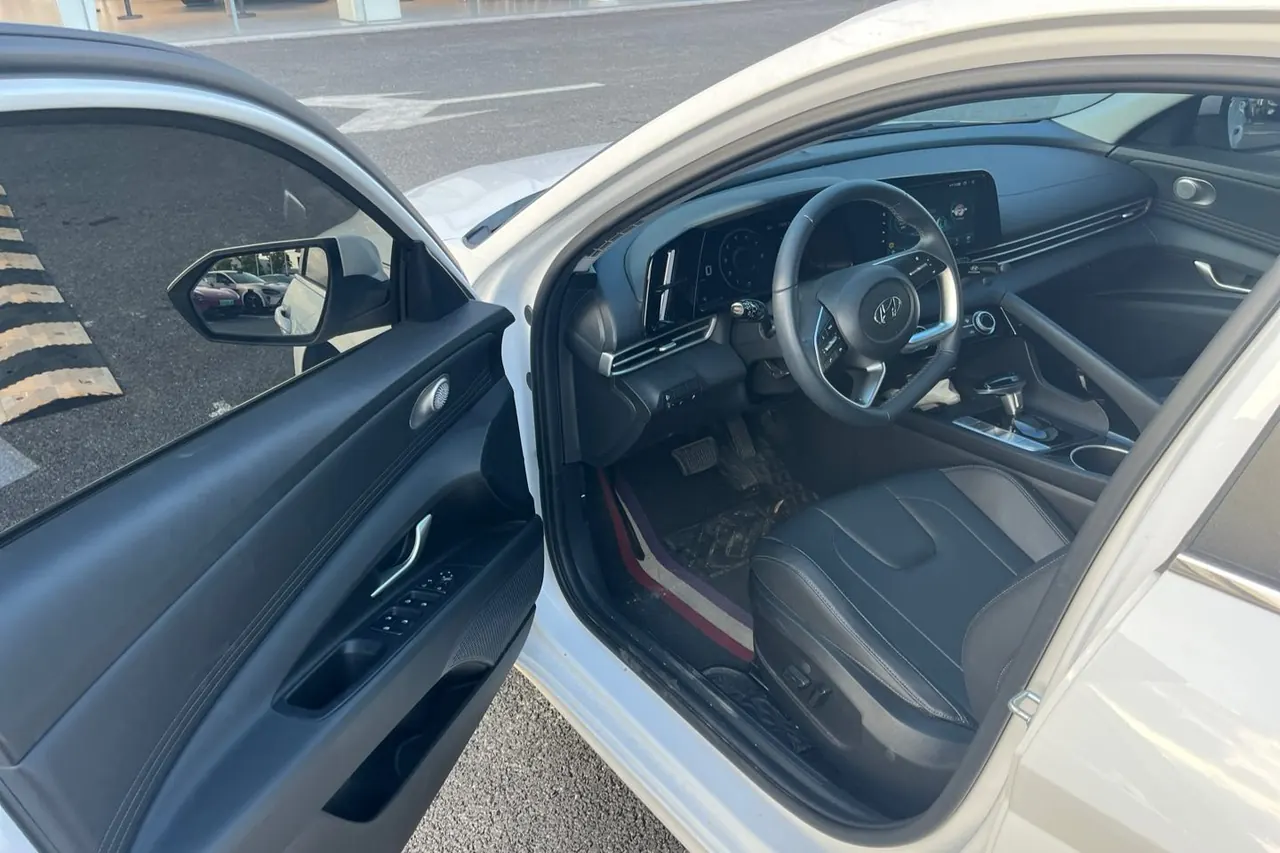 Hyundai 2023 Elantra-sedan 1.5 stepless GLX elite automatic gear 2