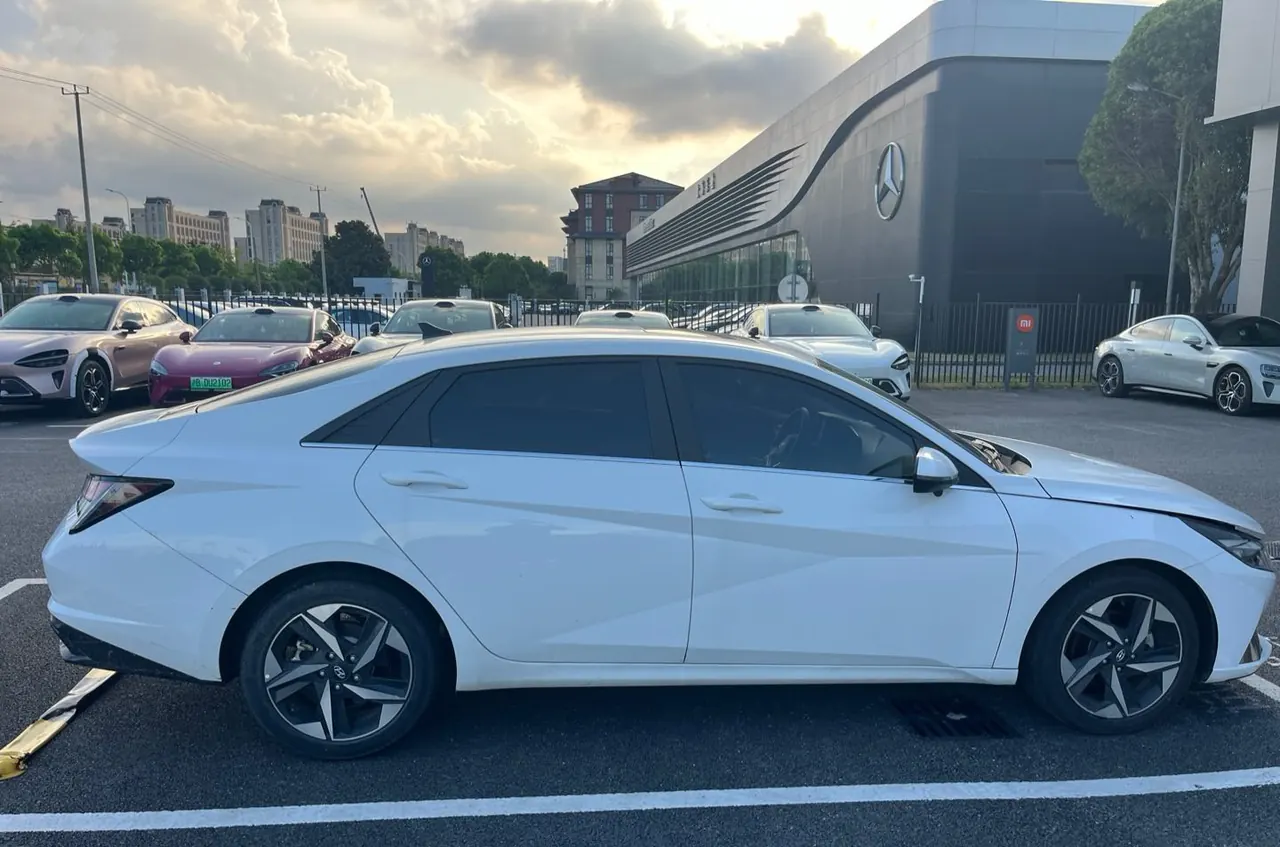 Hyundai 2023 Elantra-sedan 1.5 stepless GLX elite automatic gear 6