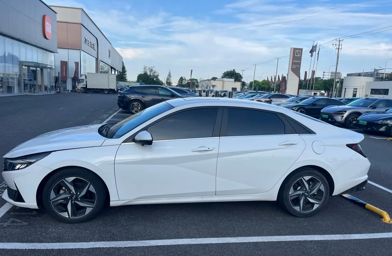 Hyundai 2023 Elantra-sedan 1.5 stepless GLX elite automatic gear 7