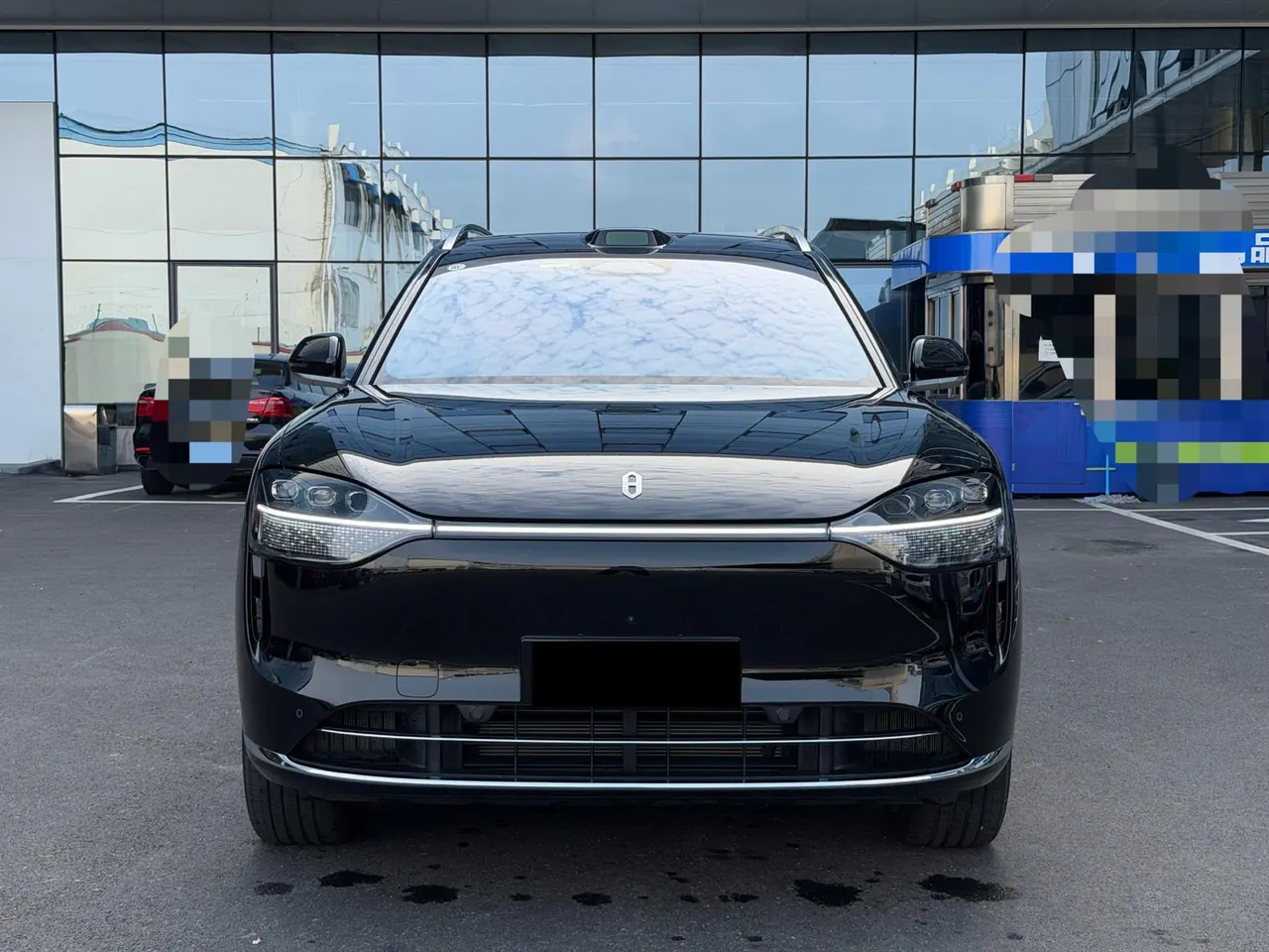 AITO 2025 AITO M9 extended range Ultra version 52kWh5 seat version automatic gear 2