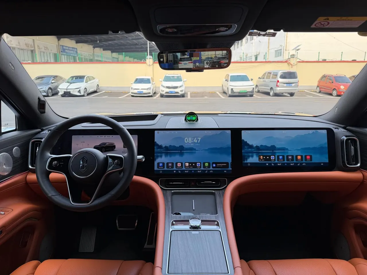 AITO 2025 AITO M9 extended range Ultra version 52kWh5 seat version automatic gear 5