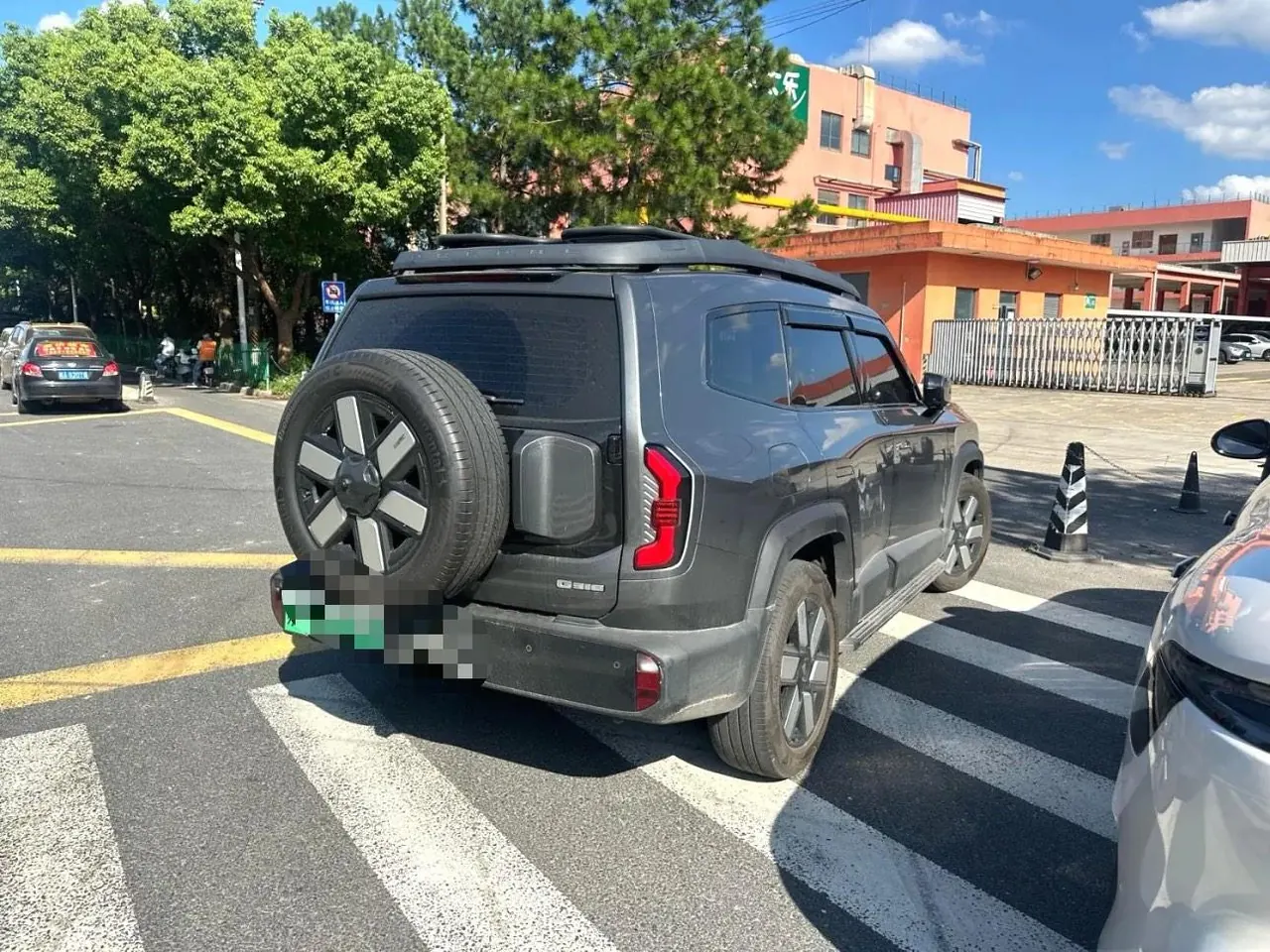 ChangAn Deepal 2024 G318 four-wheel drive air suspension version of automatic gear 7