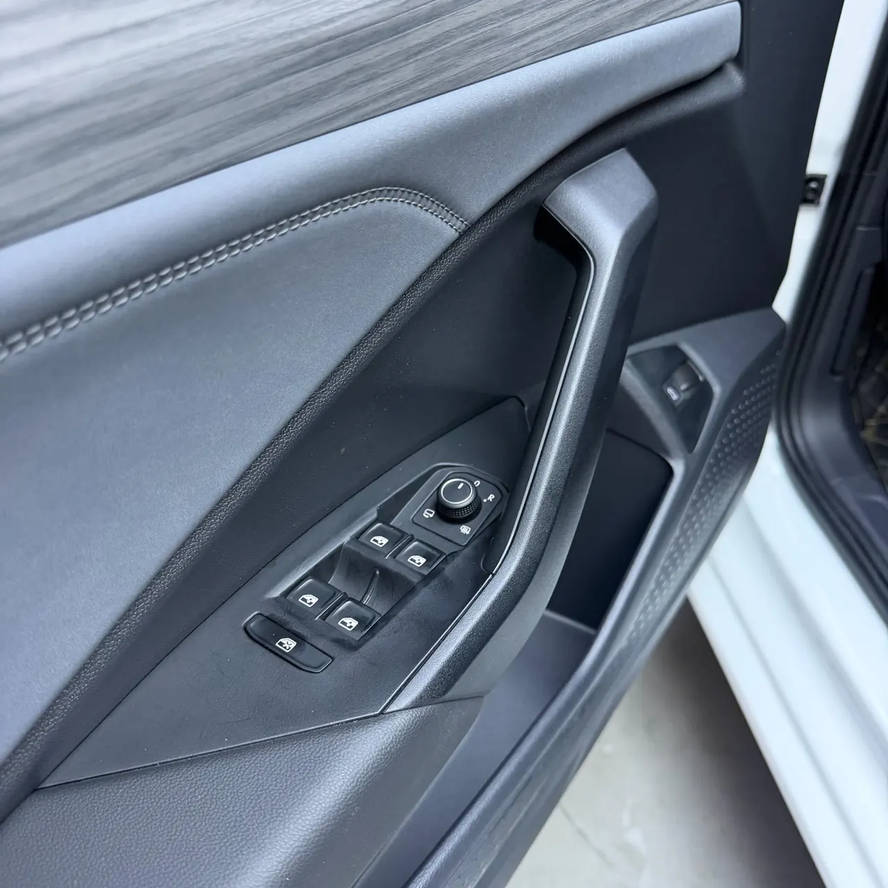 Volkswagen 2025 Sagittarius 1.5TSI 300TSI Exceed Edition (Modified) Automatic Gear 11