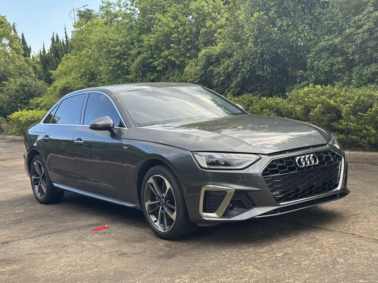 Audi 2023 A4L 2.0TFSI 40TFSI Fashion Dynamic Automatic 2