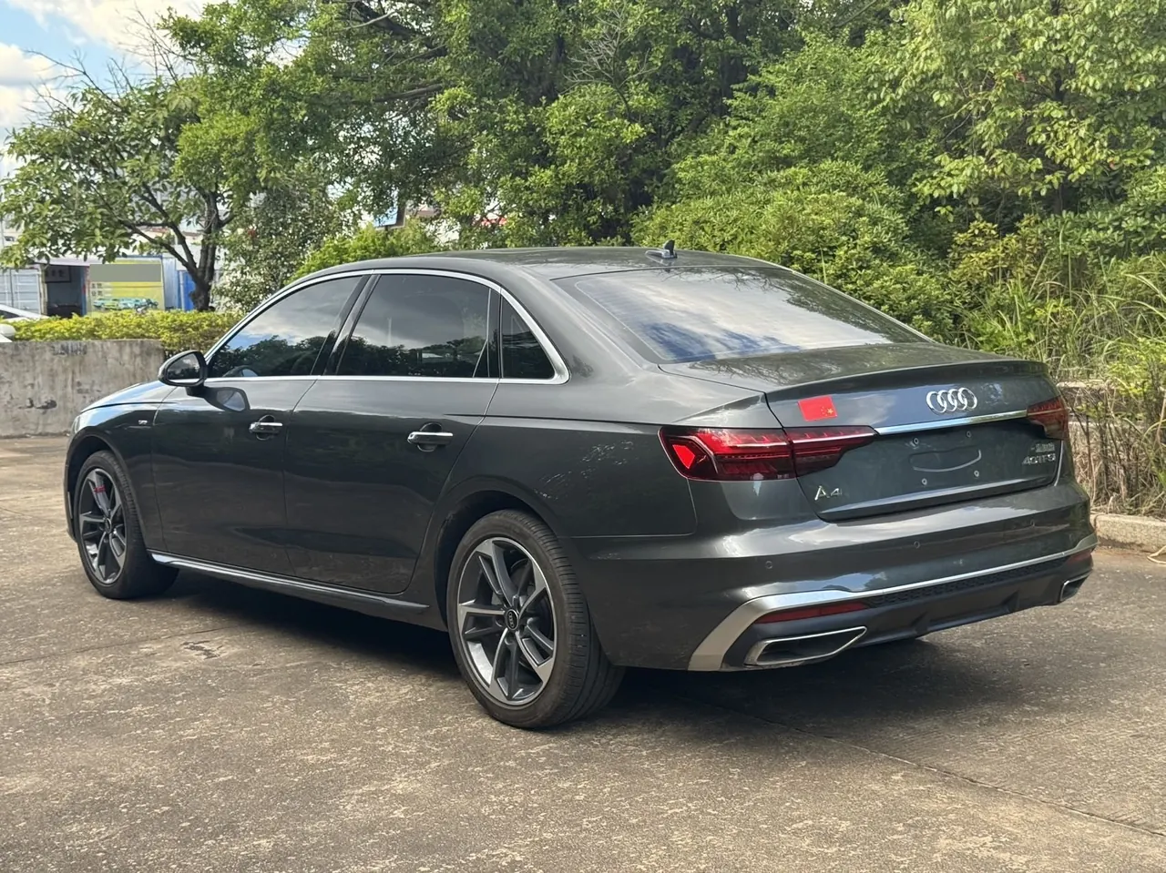 Audi 2023 A4L 2.0TFSI 40TFSI Fashion Dynamic Automatic 4