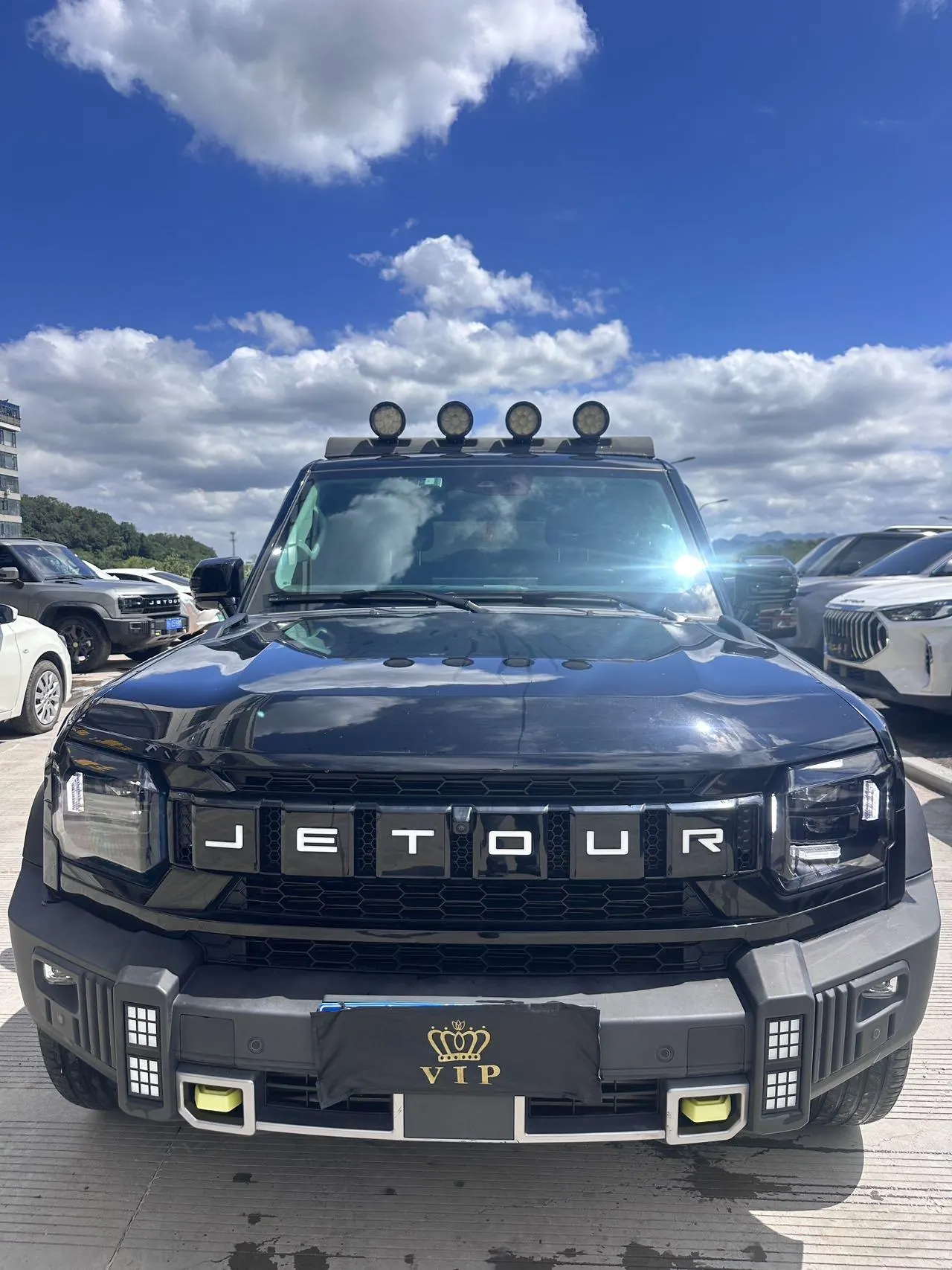Jetour 2023 Traveler 2.0T Four-Wheel-Drive Cross-Country PRO Automatic 2