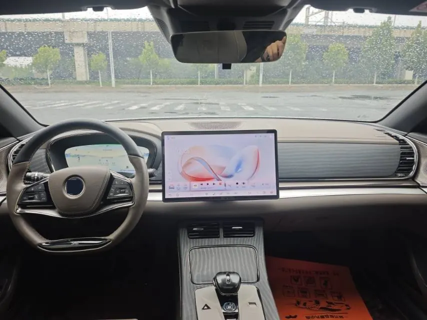 BYD 2024 Han DM-i 1.5T stepless glory version 121KM honorable automatic gear 7