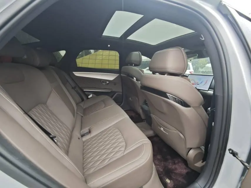 BYD 2024 Han DM-i 1.5T stepless glory version 121KM honorable automatic gear 8